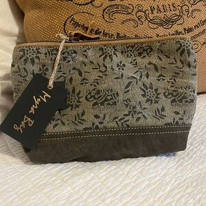 Myra Elephant 🐘 bag NWT